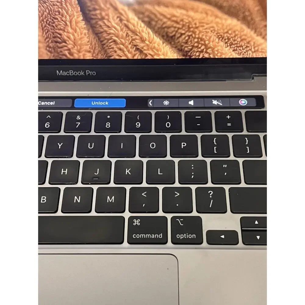 MacBook Pro 13